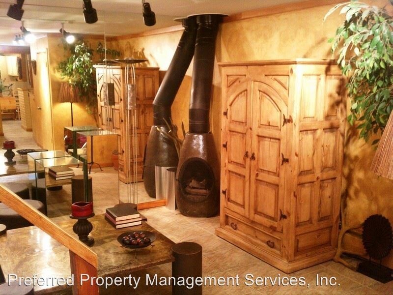 Primary Photo - 107 Aspen Mountain Rd