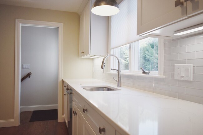 Foto del edificio - 36 Parker St