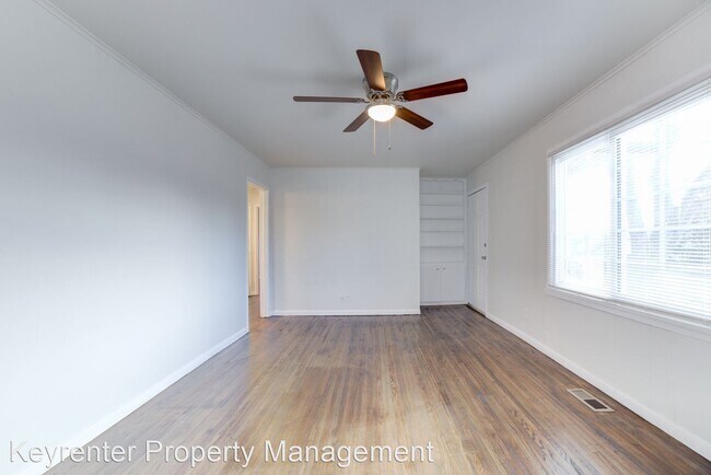 Foto del edificio - 2 br, 1 bath House - 3743 W 42nd Pl