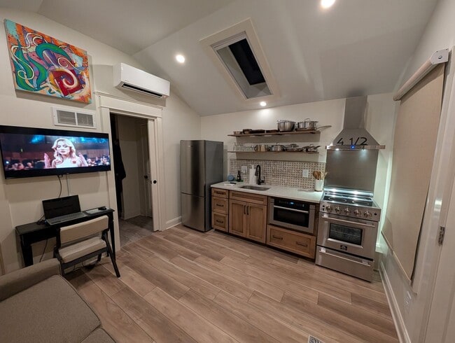 Building Photo - Adorable 1BR Studio Apartment near NCSU
