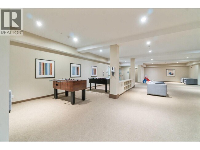 Photo du bâtiment - 3107 Windsor Gate