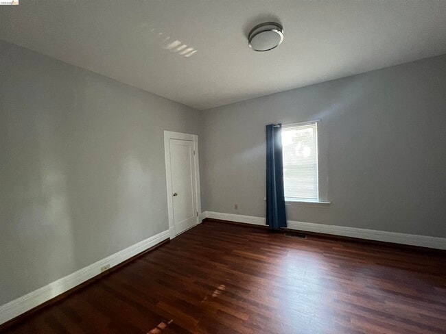 Building Photo - 1251 63rd St