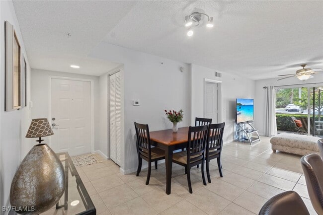 Building Photo - 1830 Florida Club Cir