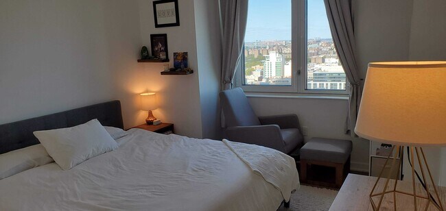 Foto del edificio - 29-22 Northern Blvd