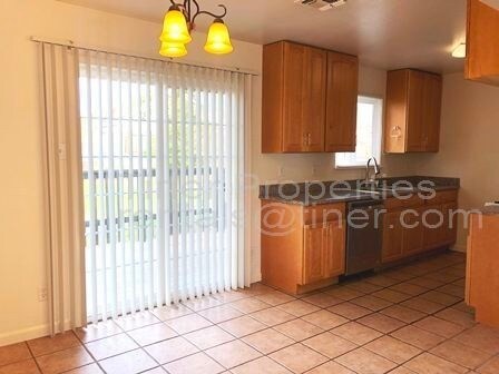 Foto del edificio - 5123 Engle Rd