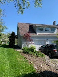 Parking and side entrance - 1834 Oakley Rd