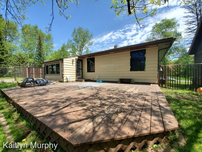 Building Photo - 3 br, 2 bath House - 605 Blackman Avenue