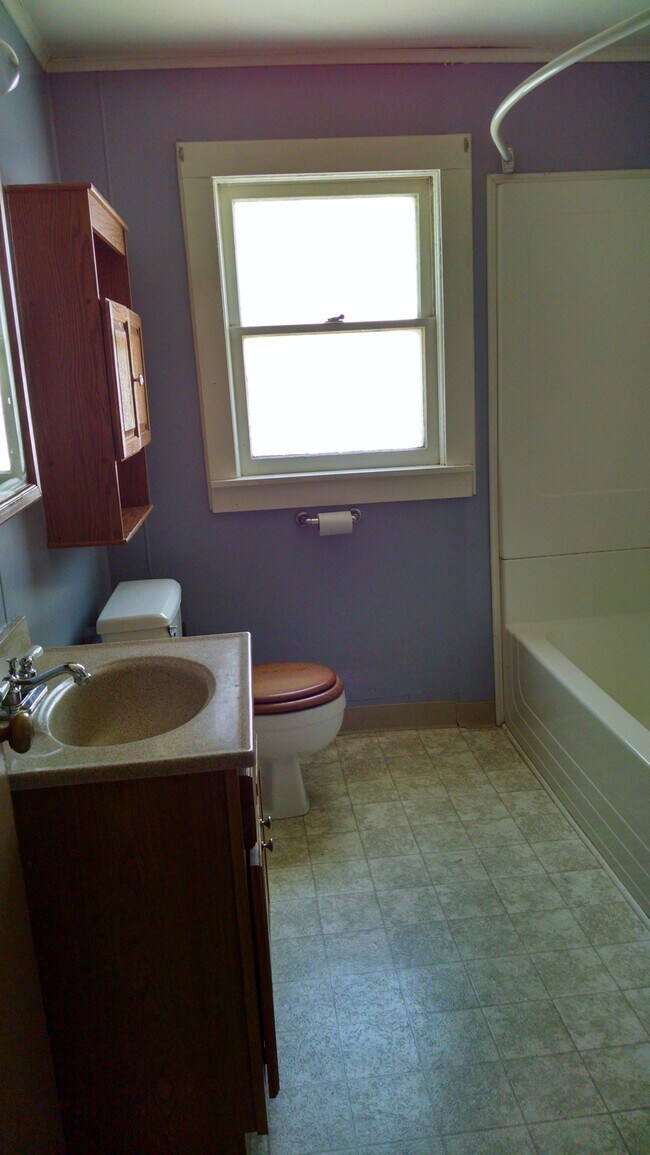 bathroom - 1172 Pleasant St