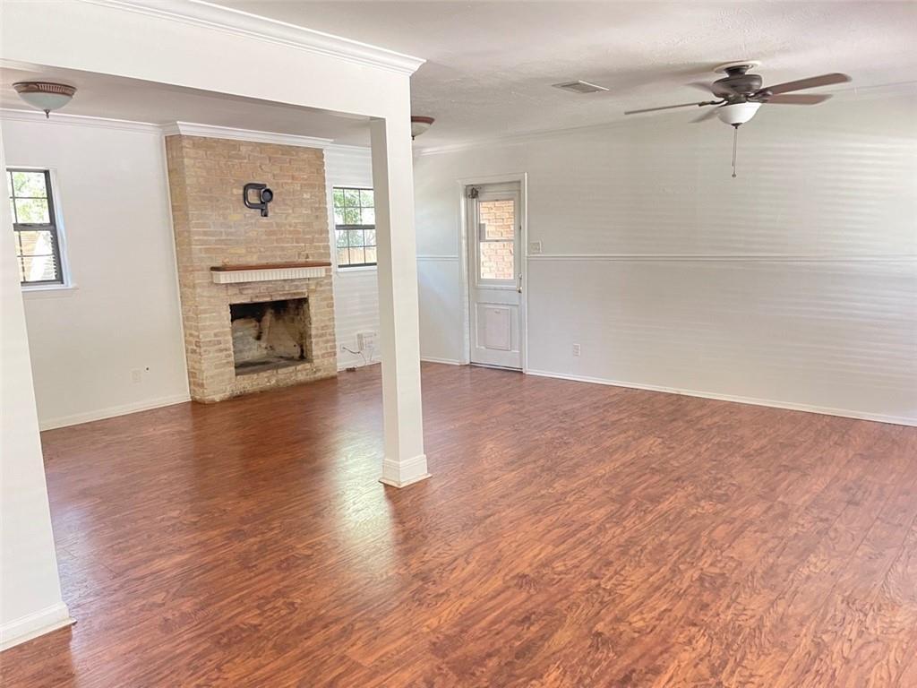 Foto principal - 5702 Fairlane Dr