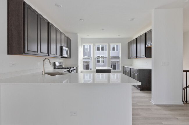 Building Photo - 541 Wolverine Dr