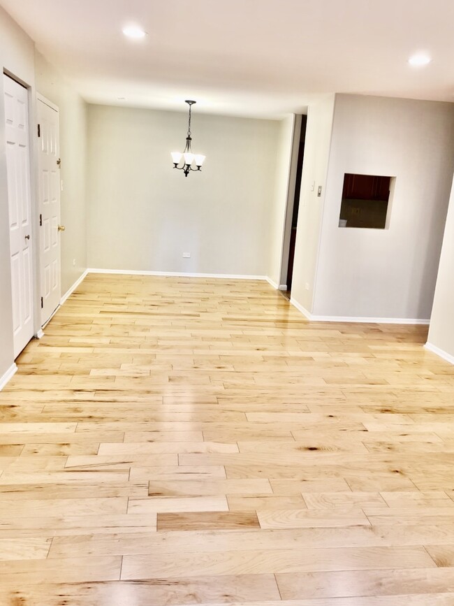 Building Photo - 1480 Stonebridge Cir