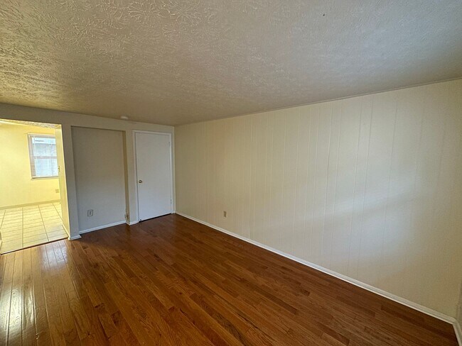 Foto del edificio - 78 W 9th Ave