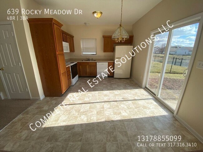 Building Photo - Now Showing a 4 bedroom, 2.5 bathroom loca...