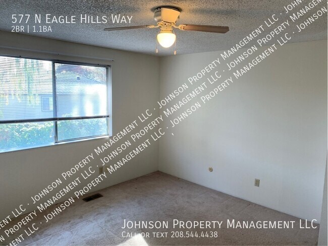 Foto del edificio - 577 N Eagle Hills Way