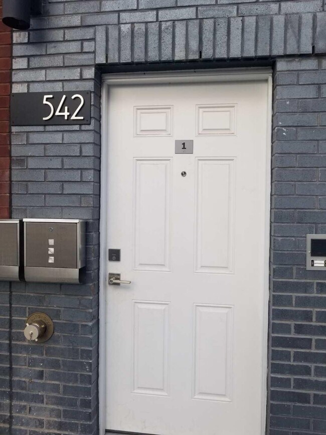 Foto del edificio - 542 29th St