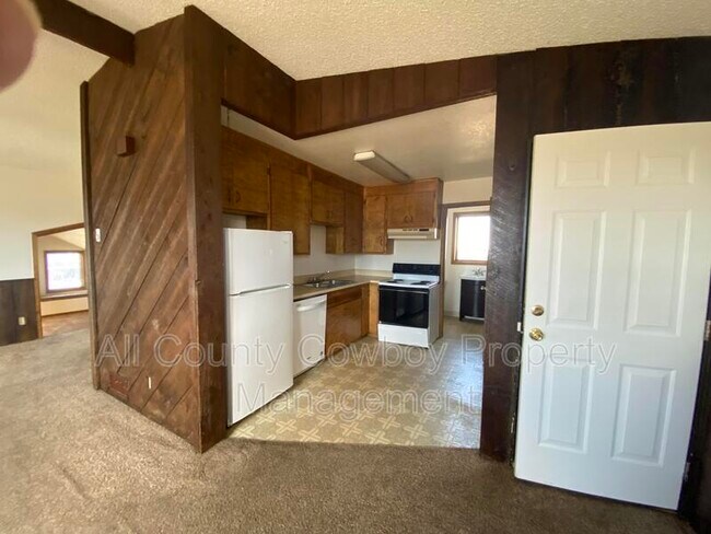 Building Photo - 4631 E Oriole Ln