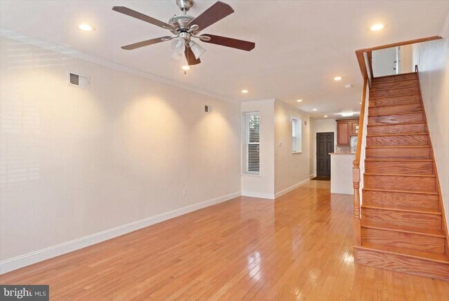 Foto del edificio - 2653 S 6th St