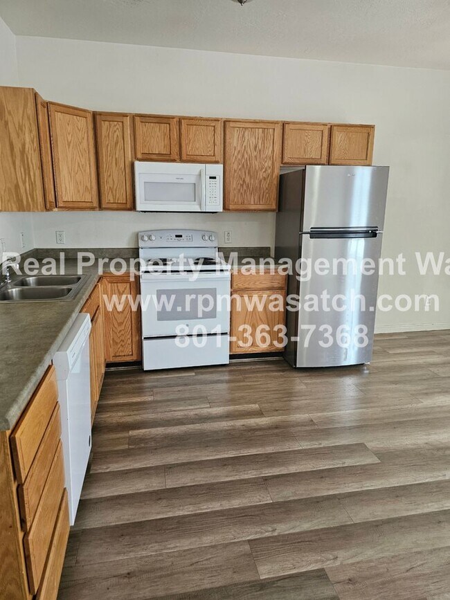 Foto del edificio - 2401 Big Village Ct