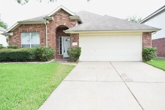 Building Photo - 18314 Manorcliff Ln