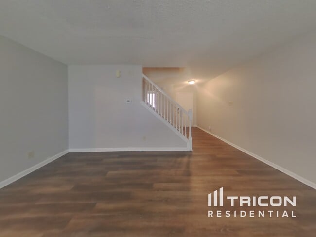Building Photo - 8314 Becks Mill Lane Indianapolis IN