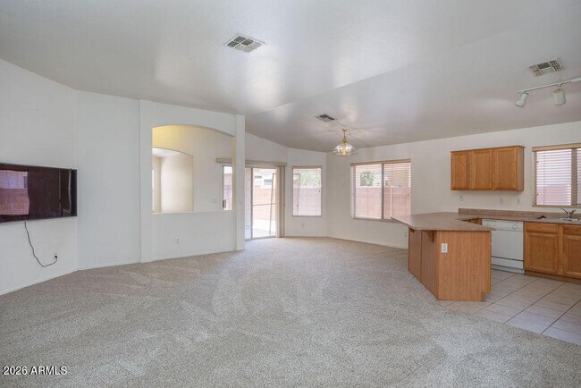 Building Photo - 6762 W Del Mar Ln