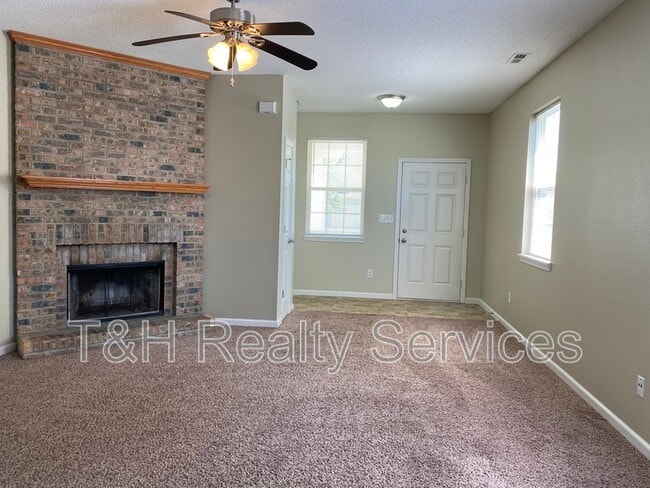 Building Photo - 5658 Sweet River Dr