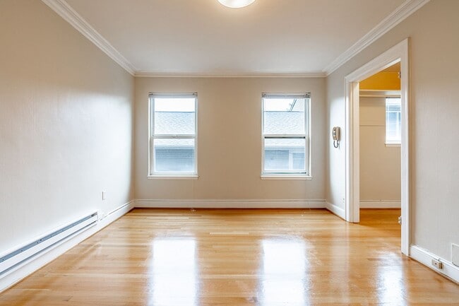 Interior Photo - Lakeside Apartments