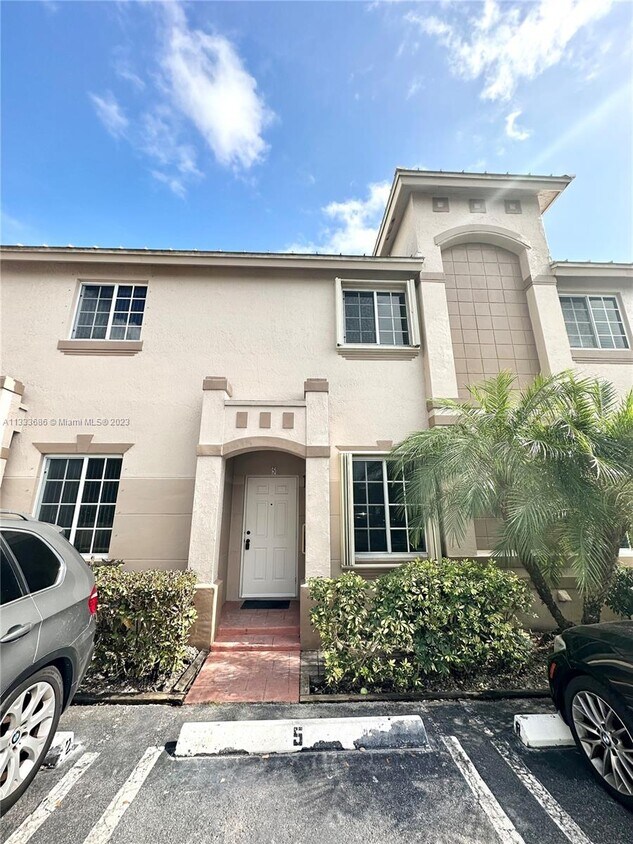 15720 SW 92nd Ave Unit 5A, Palmetto Bay, FL 33157 Condo for Rent in