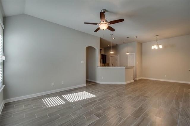 Foto del edificio - 1011 Skyview Ct