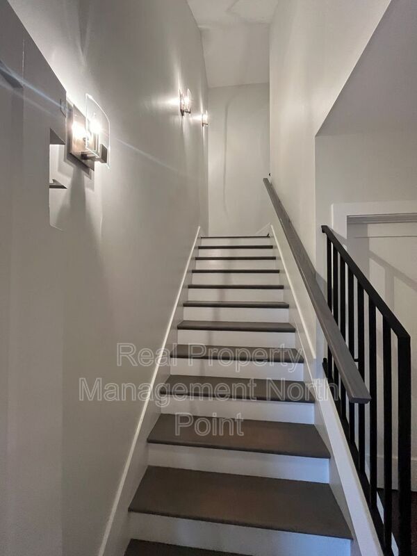 Foto del edificio - 111 Birch St