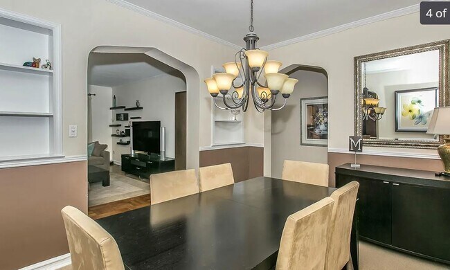 Foto del edificio - 124-16 84th Rd