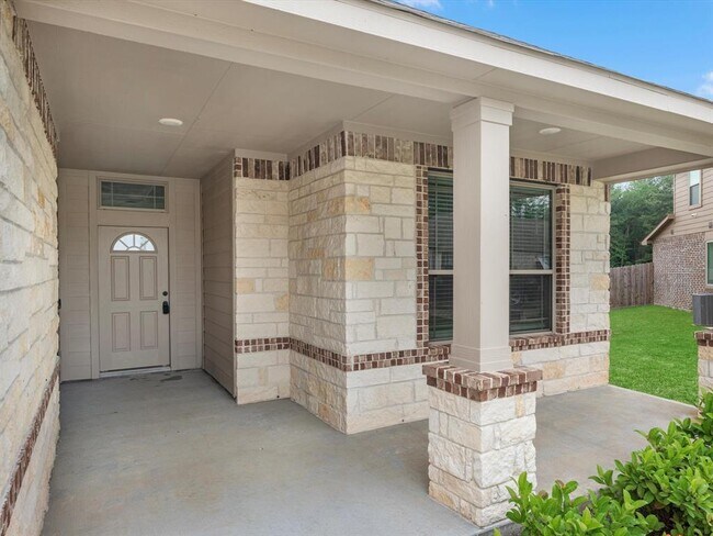 Building Photo - 6125 White Oak Leaf Lp