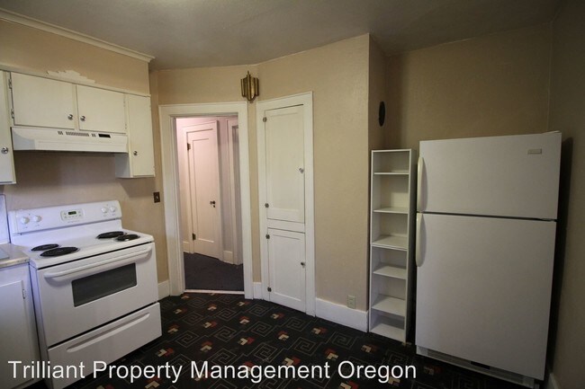 Building Photo - 2 br, 1 bath House - 2975 D Street NE