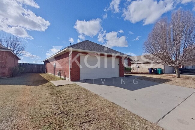 Foto del edificio - 704 SW 161st St