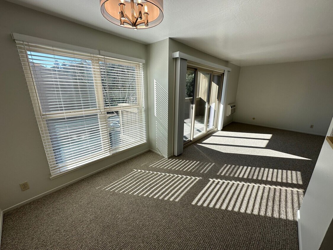 2051 Ascot Dr Unit 101, Moraga, CA 94556 Condo for Rent in Moraga, CA