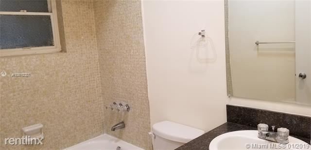 Foto del edificio - 3 br, 2 bath Condo - BRITTANY HOUSE