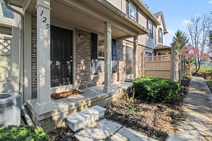 Photo - 125 Commons Circle Unit 14