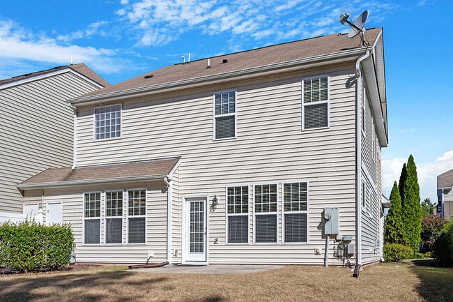 Building Photo - 1016 Garden Square Ln