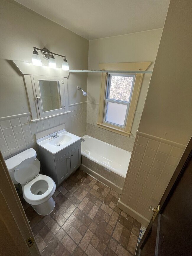 Foto del edificio - 2950-2952 Kendall Street, Detroit, Michiga...