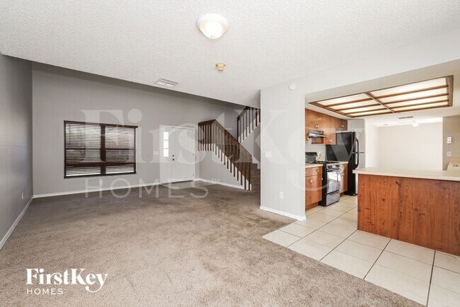 Foto del edificio - 136 Homewood Drive