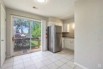 Building Photo - 433 N Riverview Dr