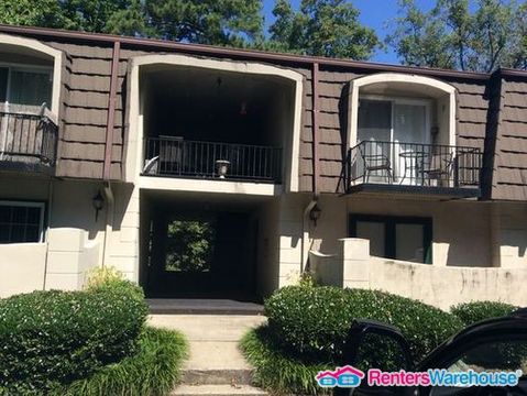 Foto principal - 725 Dalrymple Rd NE