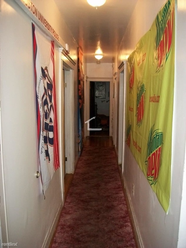 4 br, 2 bath - 161 Thorndike St - 4 br, 2 bath  - 161 Thorndike St