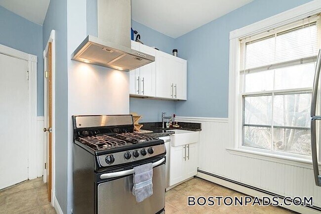 Foto del edificio - 137 Columbia St