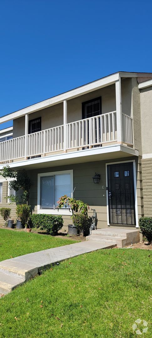Building Photo - 1545 Monterey Park Dr