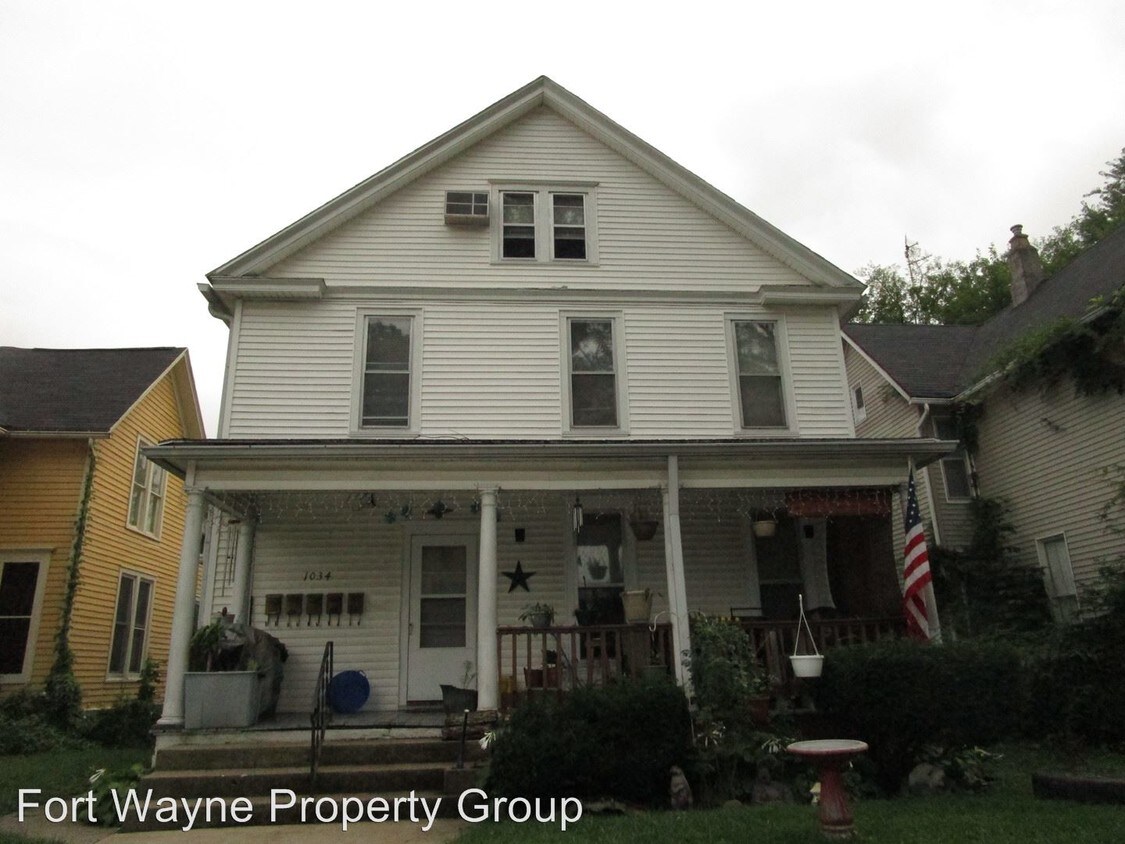 Primary Photo - 1034 Rivermet Ave