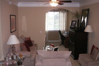 Building Photo - 2309 Myrtlewood Cir E