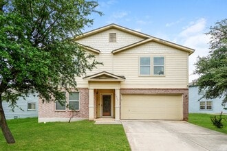 Building Photo - 5915 Iris Isle