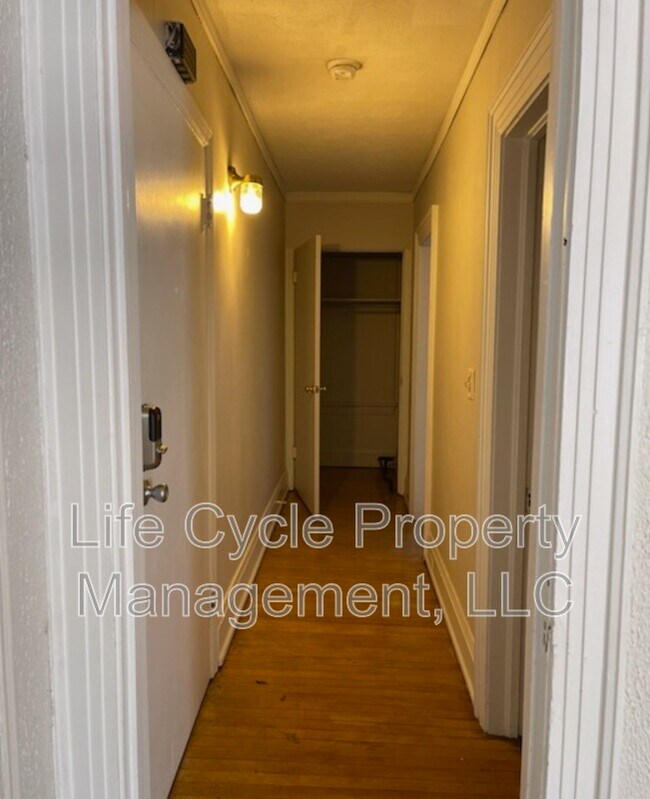 Foto del edificio - 548 Fulton St E