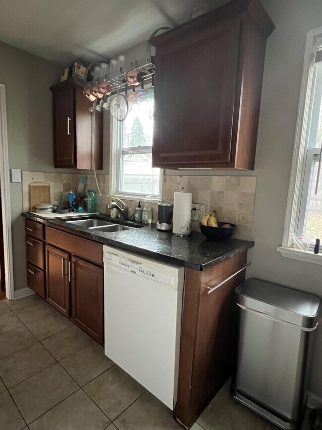 131 Edgemont Rd, Rochester, NY 14620 House Rental in Rochester, NY